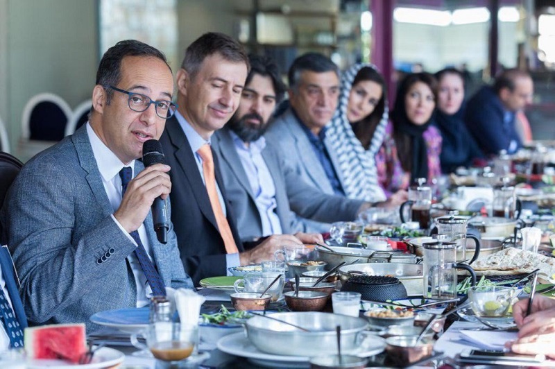 CSR-Breakfast-at-Roast-Restaurant