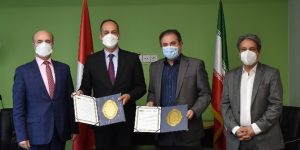 Signing a cooperation agreement between the Iran-Switzerland Chamber of Commerce and the Arbitration Center of Iran Chamber